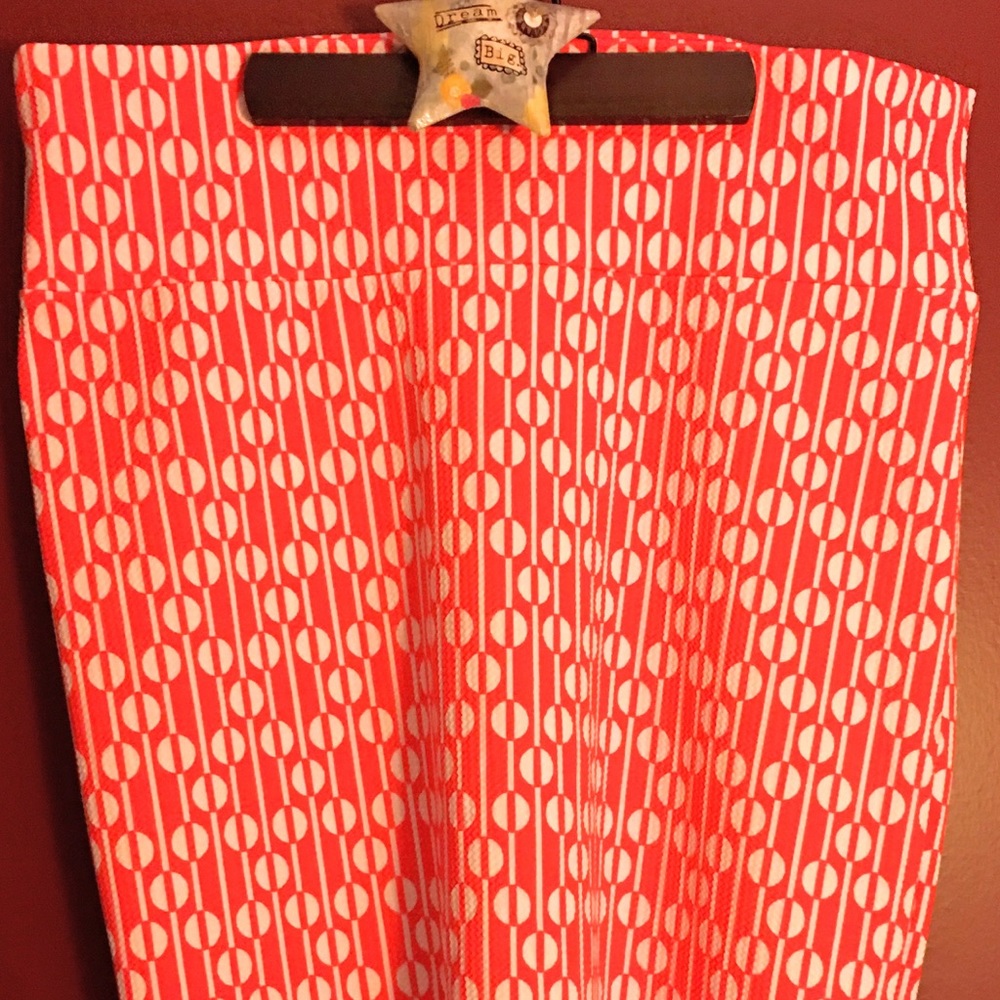 Women’s LuLaRoe Modern Pencil Skirt